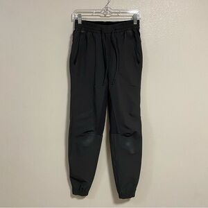 Lululemon Joggers Men's XS Gray License to Train Jogger Pants LM5AEGS